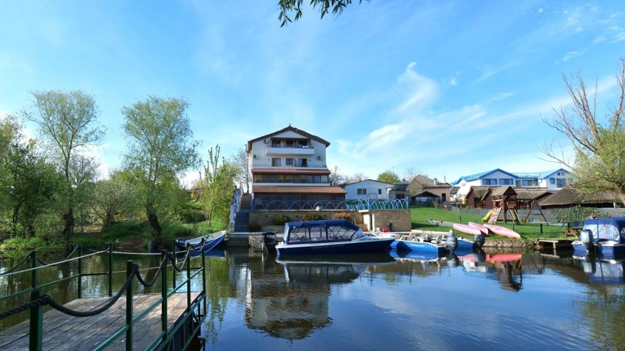 Pensiunea Pestisorul Dunavăţu de Jos Exterior foto