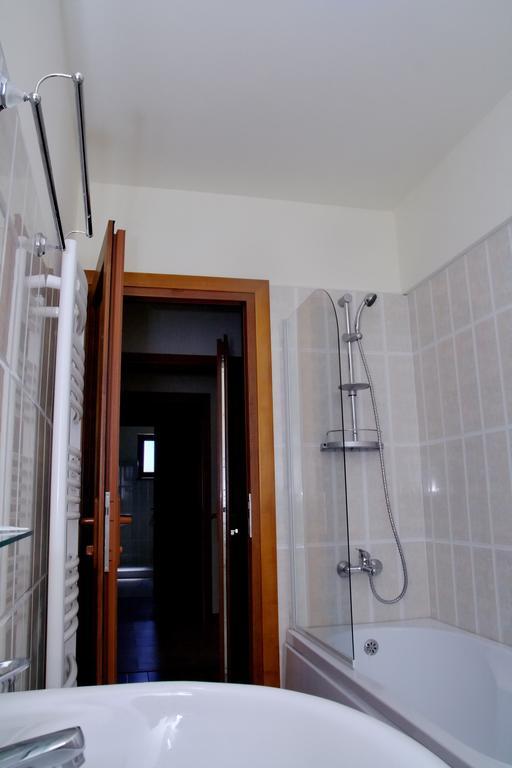 Pensiunea Pestisorul Dunavăţu de Jos Habitación foto
